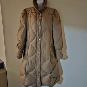 Women's Feather and Down Puffer Coat Size 7/8 Beige